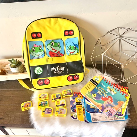 My First Leap Frog 7 Books/8 Cartridges w/Backpack - Picture 1 of 8